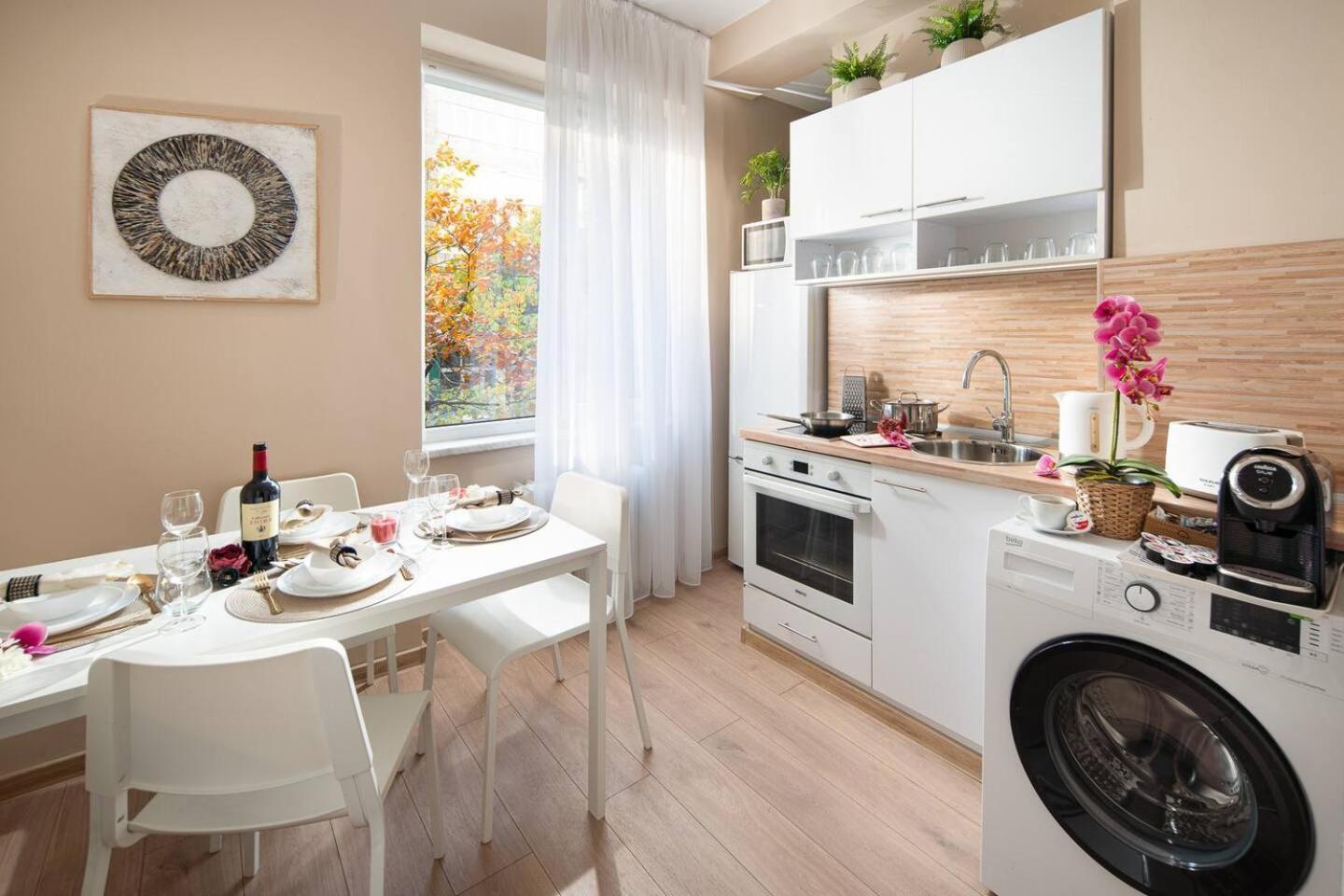 And Spacious * Sofya